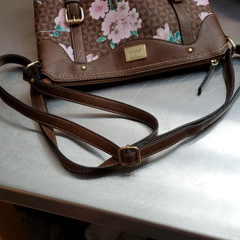 boc purse. - Picture 10 of 12